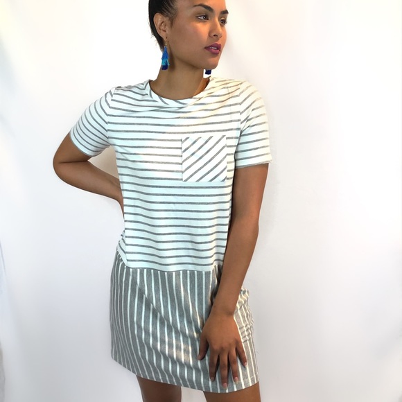 Ivory and Gray Striped Short Dress - Picture 3 of 4